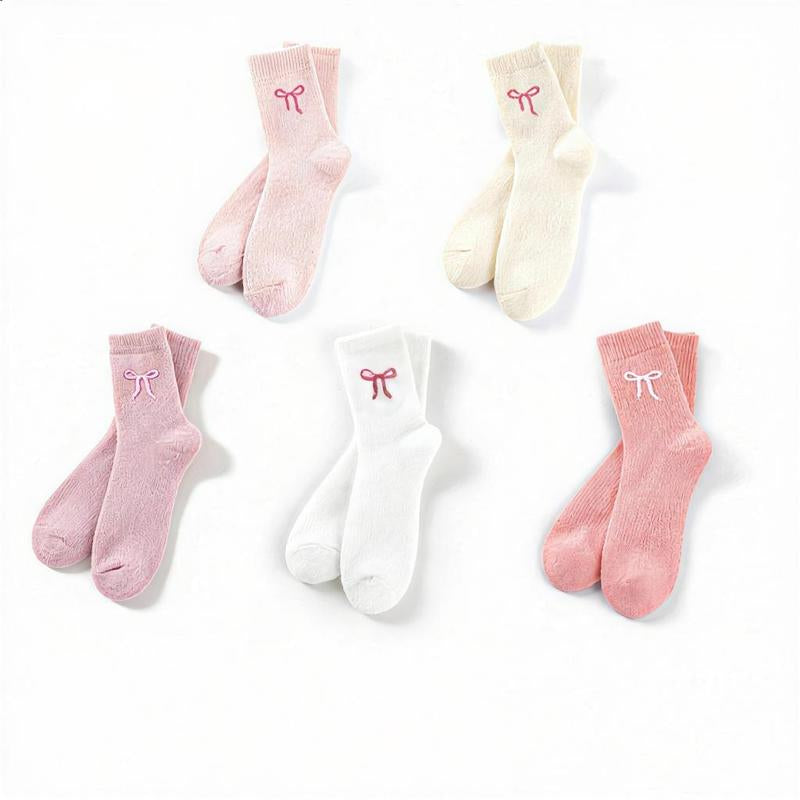 5-Pack Women'S Cute Heart-Shaped Socks 5-Packs Smooth Fluffy Warm Mid-Calf Comfortable Multi-Piece Basic Style for Autumn Winter Wear Bright Plush Socks