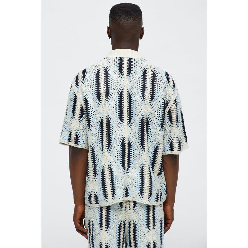 Cropped Relaxed Triangles Knit Closed Collar Shirt - Blue/Combo