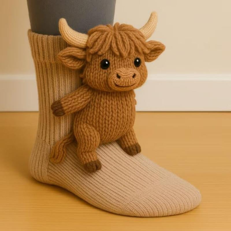 3D Knit Animal Socks, Knitted Plush Animal Pattern Socks - Cute Animal Design Socks, One Size Fits All, Quirky Style, Novelty Design, Soft Fabric, Durable Stitching, Unisex.